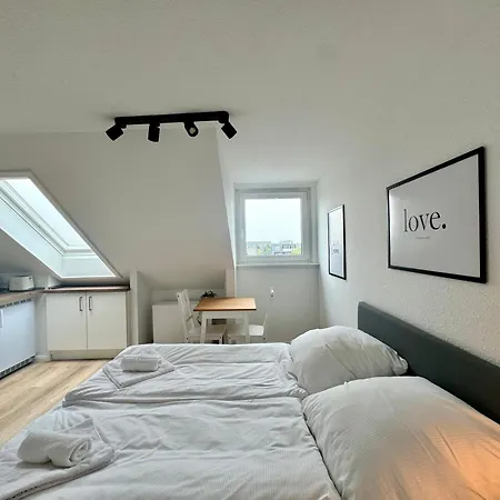 Gina Stay - Ferienwohnung 200M Vom Strand In Buesum Exterior foto
