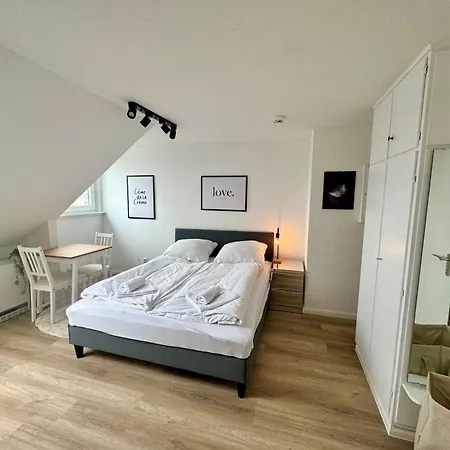Gina Stay - Ferienwohnung 200M Vom Strand In Buesum Exterior foto